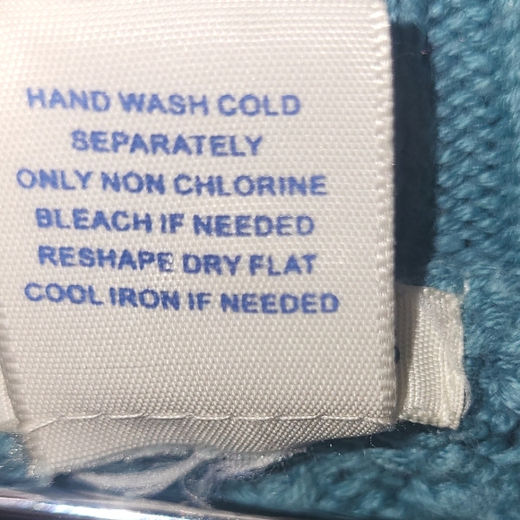 Maurices Knit Top Size Medium - Picture 12 of 13